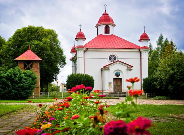 Kościół – Parafia Św. Jana Apostoła i Ewangelisty, Klonownica Duża