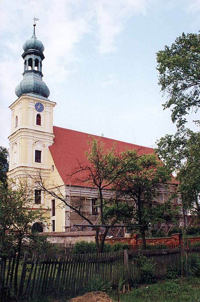 Kościół – Parafia Św. Mikołaja, Brzezia Łąka