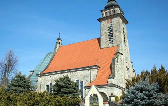 Kościół – Parafia Przemienienia Pańskiego, Królówka