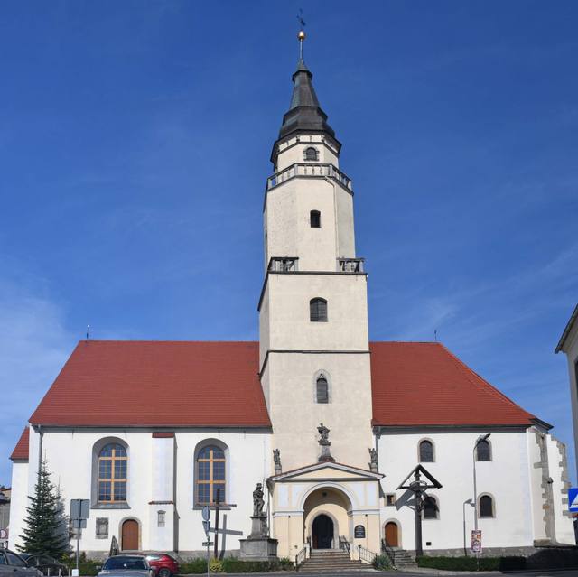 Kościół – Parafia Świętej Jadwigi, Gryfów Śląski