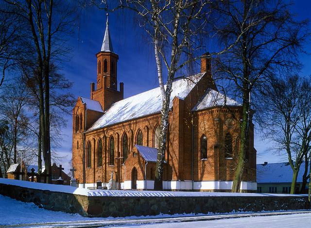 Kościół – Parafia Świętych Kosmy i Damiana, Świątki