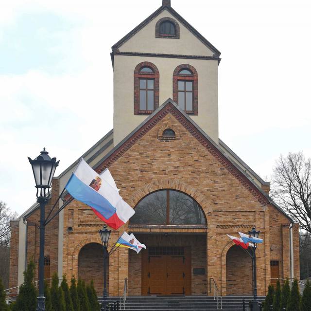 Kościół – Parafia Matki Bożej Częstochowskiej, Rokitki