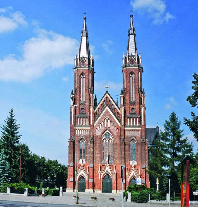 Kościół – Parafia Najświętszej Maryi Panny Różańcowej, Pabianice