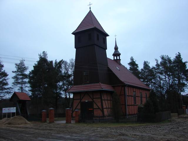 Kościół – Parafia Świętego Józefa, Skórcz