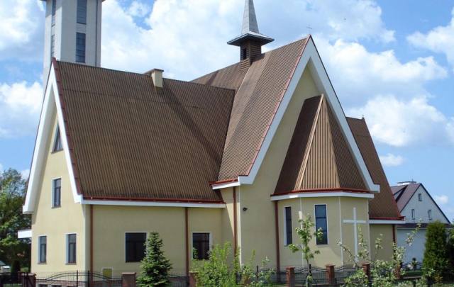 Kościół – Parafia Świętego Jana Chrzciciela, Janowiec