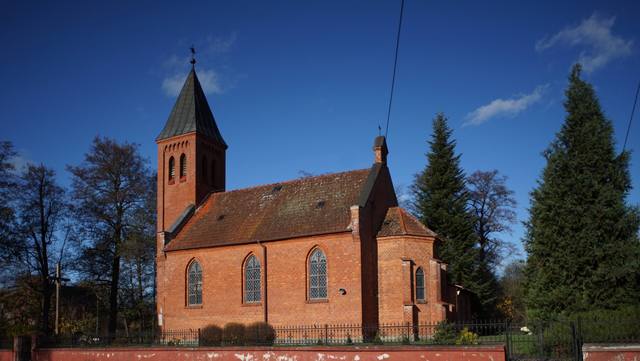 Kościół – Parafia Świętego Michała Archanioła, Nowy Barkoczyn