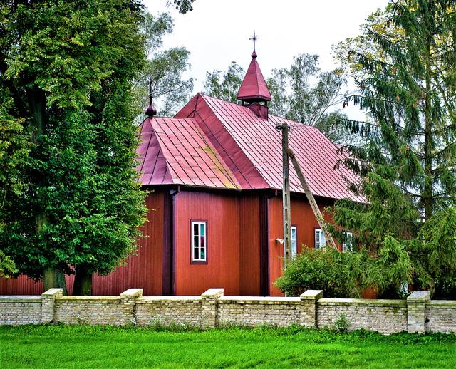 Kościół – Parafia Św. Praksedy, Dokudów