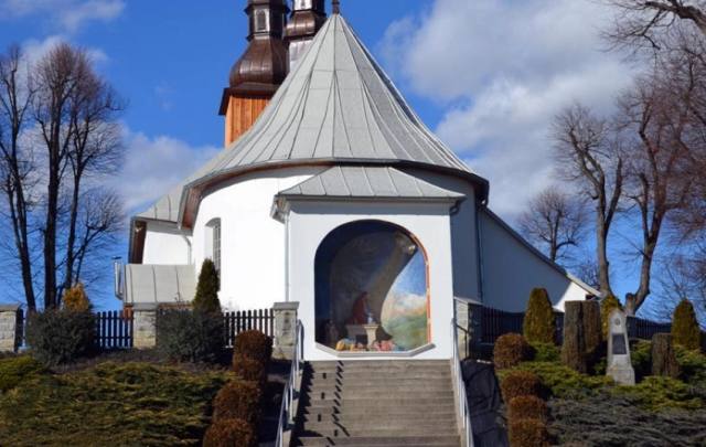 Kościół – Parafia Nawiedzenia Najświętszej Maryi Panny, Domosławice