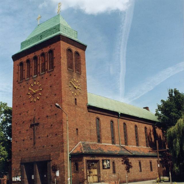 Kościół – Parafia Świętej Rodziny, Wrocław-Sępolno