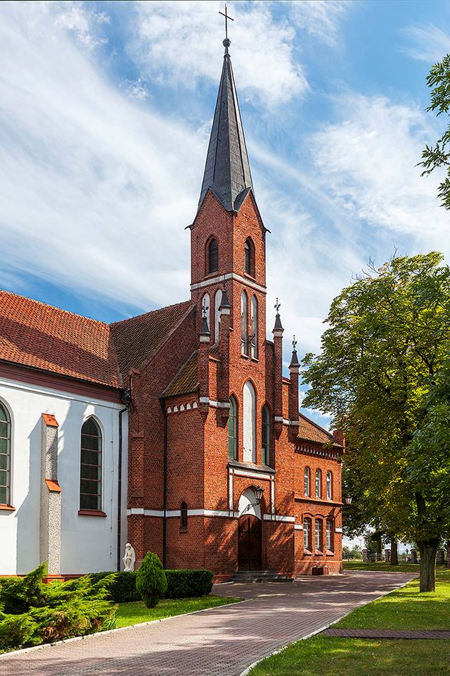 Kościół – Parafia Podwyższenia Krzyża Świętego, Korsze