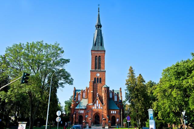Kościół – Parafia Najświętszego Zbawiciela, Ryki