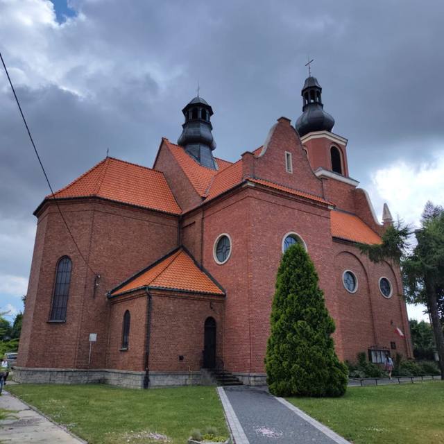 Kościół – Parafia Najświętszej Maryi Panny Królowej Polski, Chełmek