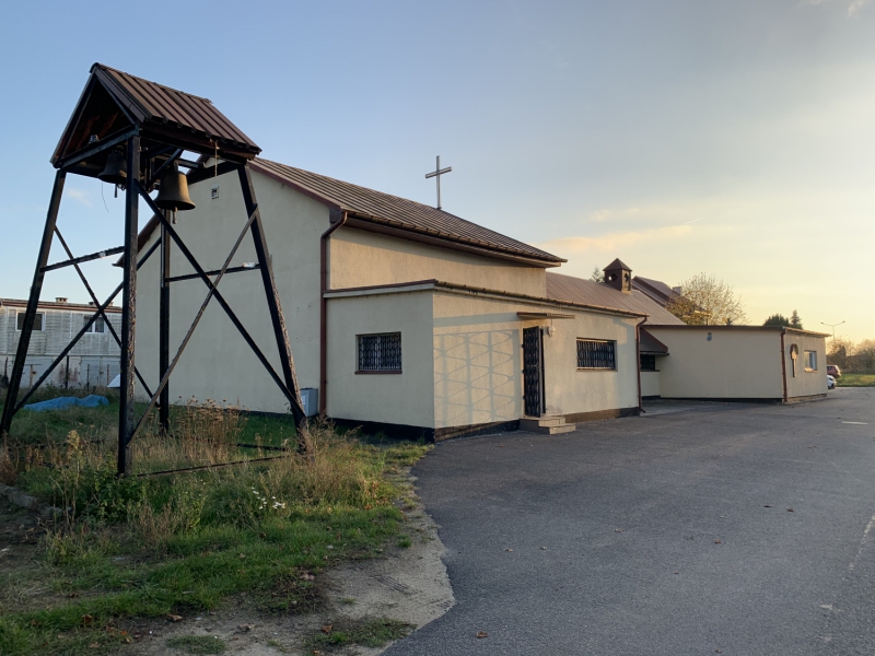 Kościół – Parafia MB Licheńskiej Bolesnej Król. Polski i Św. Jerzego, Gdynia Babie Doły