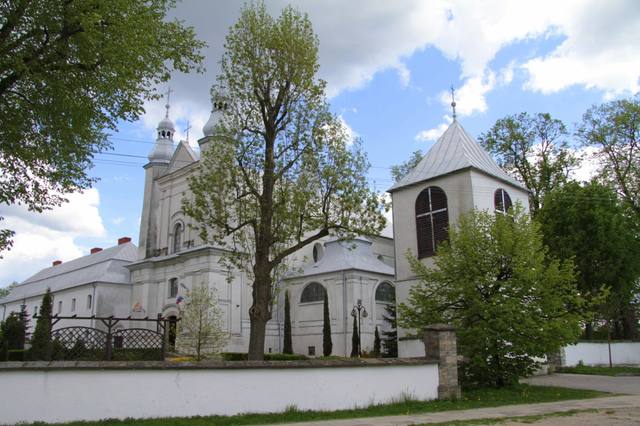 Kościół – Parafia Zwiastowania NMP, Nowy Kazanów
