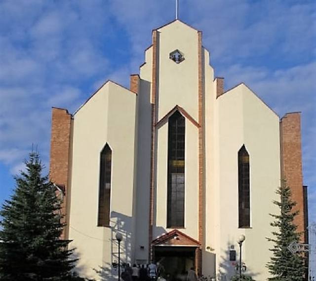Kościół – Parafia Świętego Brata Alberta Chmielowskiego, Kętrzyn
