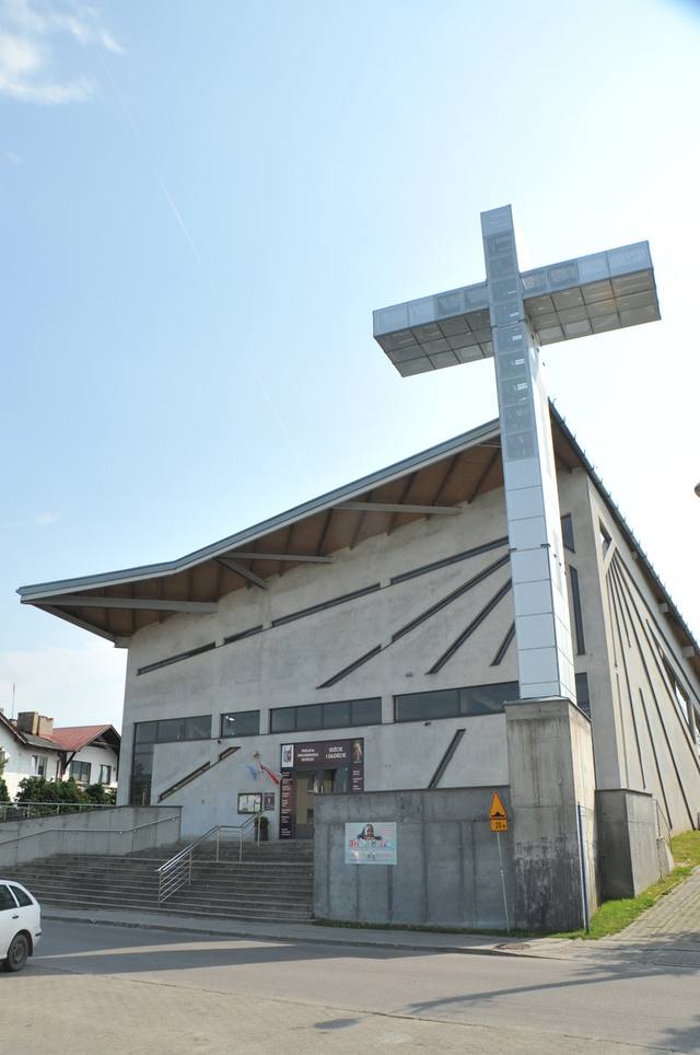 Kościół – Parafia Miłosierdzia Bożego, Starogard Gd.