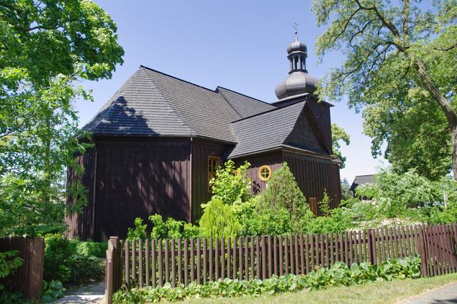 Kościół – Parafia Wszystkich Świętych, Orchowo