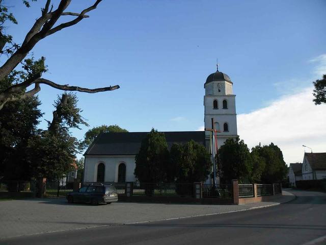 Kościół – Parafia Św. Józefa Oblubieńca NMP, Pasikurowice