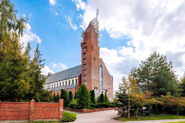 Kościół – Parafia Miłosierdzia Bożego, Łomża