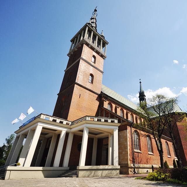 Kościół – Parafia Najświętszego Serca Pana Jezusa, Trzebinia