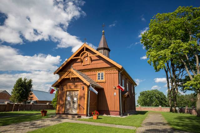 Kościół – Parafia Św. Anny, Rogów