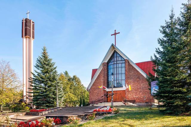Kościół – Parafia Najświętszego Serca Jezusowego, Kozioł