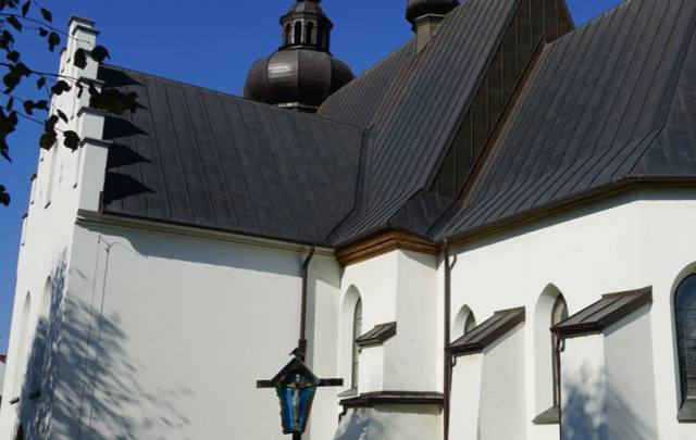 Kościół – Parafia Świętego Michała Archanioła, Ujanowice