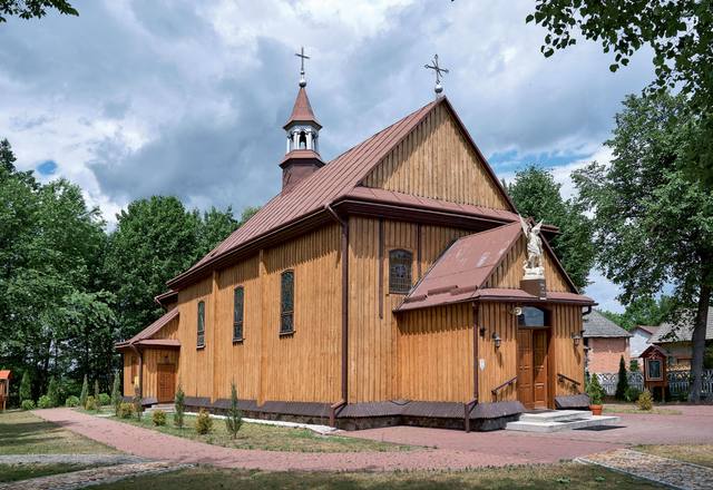 Kościół – Parafia Najświętszego Serca Pana Jezusa, Sarnów