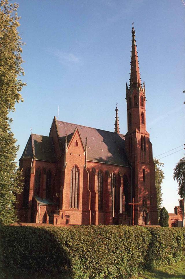 Kościół – Parafia Św. Jana Chrzciciela, Smogorzów