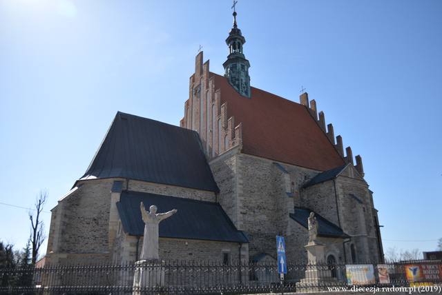 Kościół – Parafia Św. Zygmunta, Szydłowiec