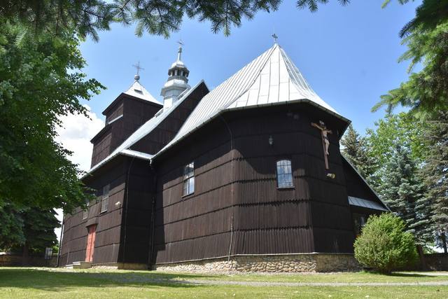 Kościół – Parafia Świętych Apostołów Piotra i Pawła, Bodzanów