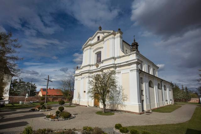 Kościół – Parafia Trójcy Przenajświętszej, Ciechanowiec