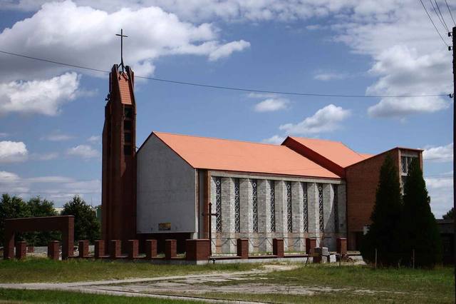 Kościół – Parafia Św. Maksymiliana Kolbego, Jelcz-Laskowice