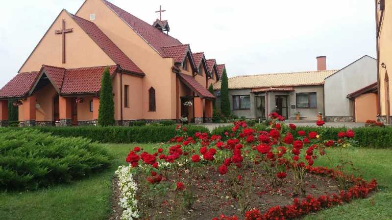 Kościół – Parafia Św. Jadwigi Śląskiej, Kębłowo