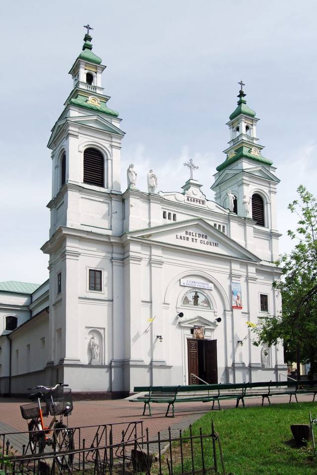 Kościół – Parafia Świętego Antoniego Padewskiego, Świętego Stanisława Biskupa i Męczennika oraz Matki Boskiej Różańcowej, Tomaszów Mazowiecki