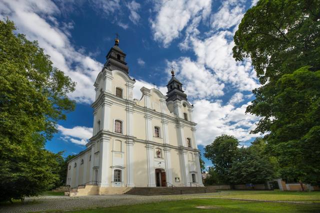 Kościół – Parafia Świętej Anny, Sterdyń