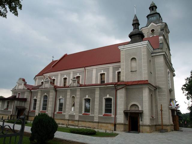 Kościół – Parafia Św. Andrzeja Apostoła, Zgłobień