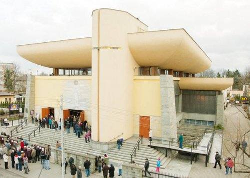 Kościół – Parafia Św. Józefa Oblubieńca NMP w Ursusie, Warszawa