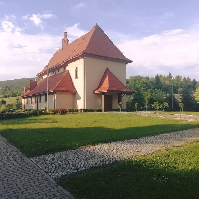 Kościół – Parafia Św. Maksymiliana Kolbe, Krempna