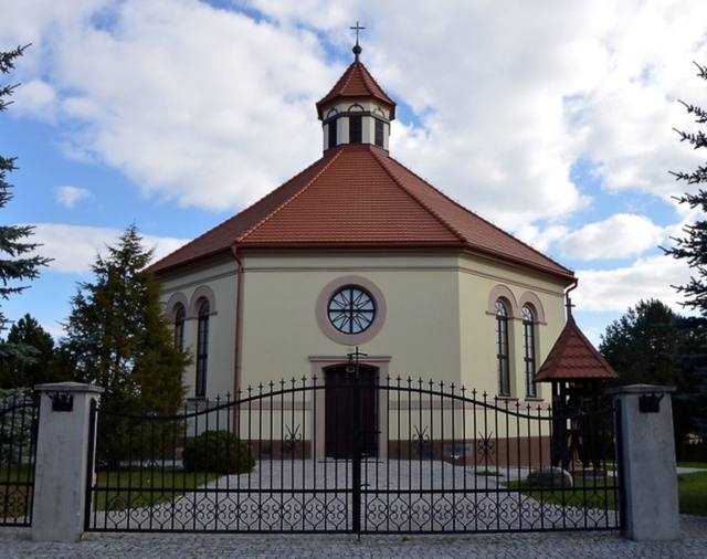 Kościół – Parafia Chrystusa Króla, Radzieje