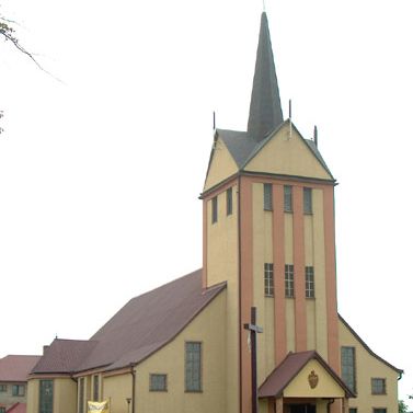 Kościół – Parafia Najświętszego Serca Pana Jezusa, Żelistrzewo