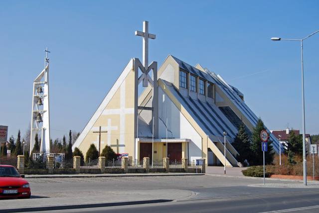 Kościół – Parafia Najświętszej Maryi Panny Matki Kościoła i Świętej Barbary, Bełchatów