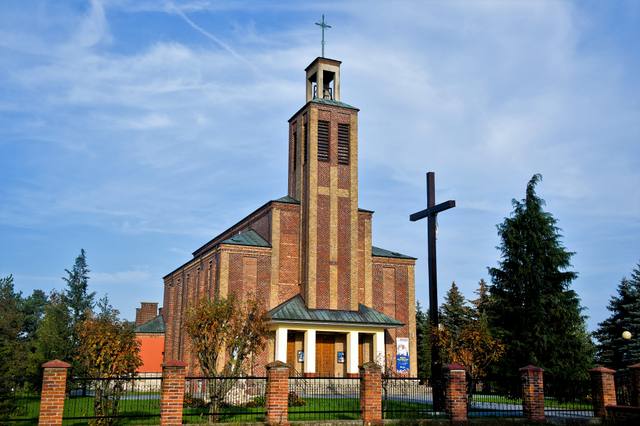 Kościół – Parafia Matki Bożej Nieustającej Pomocy, Manie