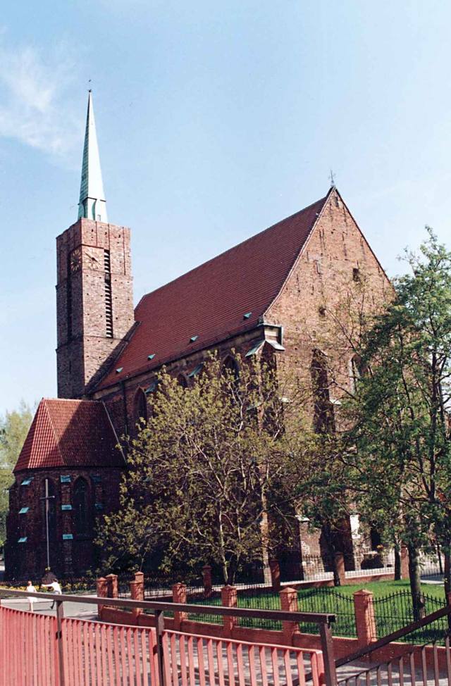 Kościół – Parafia Podwyższenia Krzyża Świętego, Środa Śląska