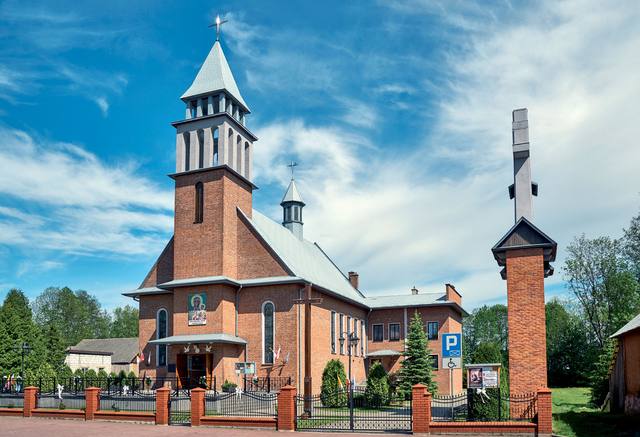 Kościół – Parafia Św. Maksymiliana Marii Kolbe, Krzemień