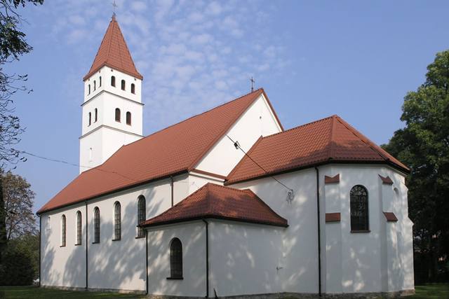 Kościół – Parafia MB Anielskiej, Downary