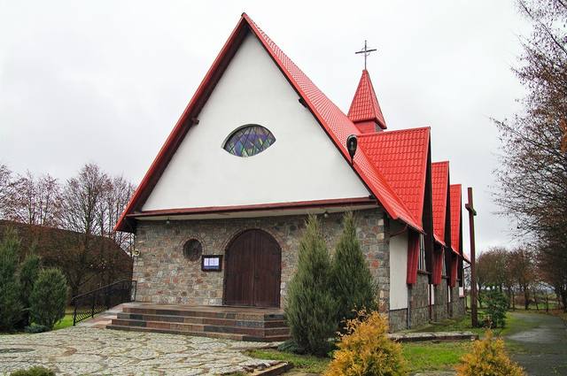 Kościół – Parafia Świętej Jadwigi Królowej, Nakla