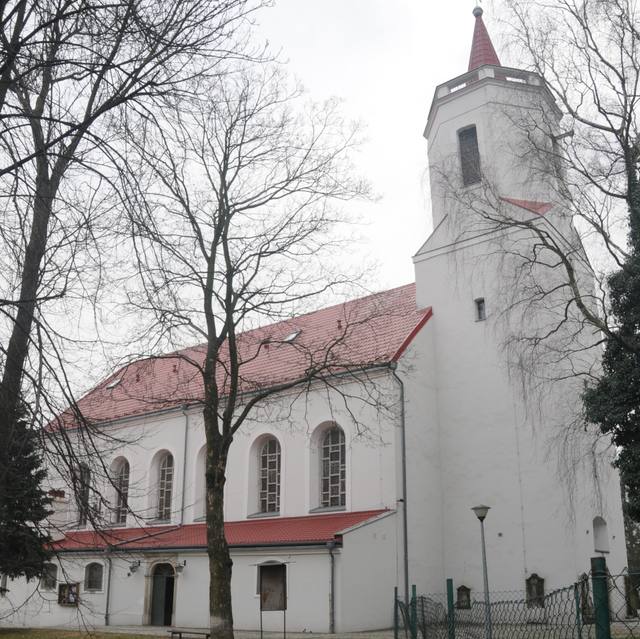 Kościół – Parafia Świętych Apostołów Piotra i Pawła, Bogatynia