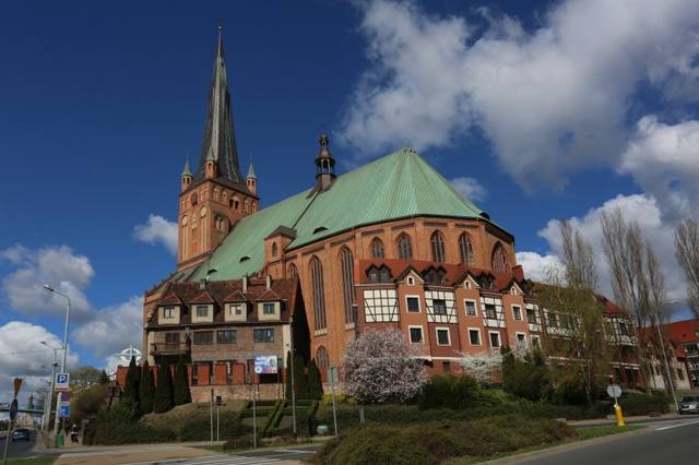 Kościół – Parafia św. Jakuba Apostoła, Szczecin