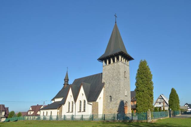 Kościół – Parafia Przemienienia Pańskiego, Maruszyna